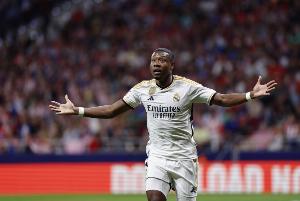 score电竞-科贝记者：阿拉巴和门迪都接受了手术，阿拉巴预计能赶上世俱杯