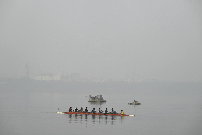空气质量成健康隐患，印媒担忧空气污染影响印度申奥|加尔|雾霾|运动员|训练|曲棍球_新浪体育_新浪新闻
